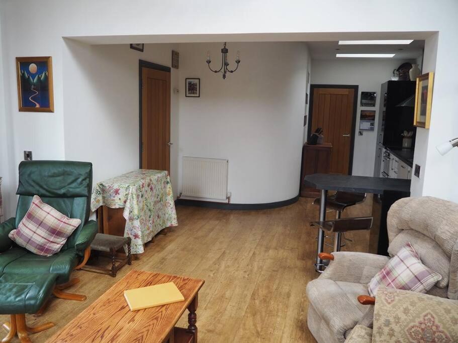 Fern Lodge Angus, Kirriemuir Екстериор снимка